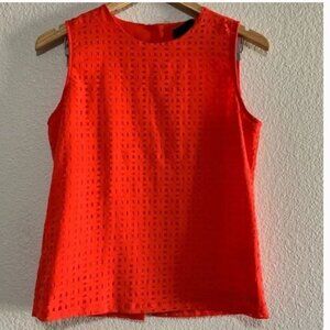 NWT Cynthia Rowley Button back Sleeveless Laser Cut Lined Shell Blouse, size XS